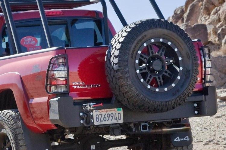 Pare-chocs arrière Body Armor pour Toyota Tacoma 2005-2015